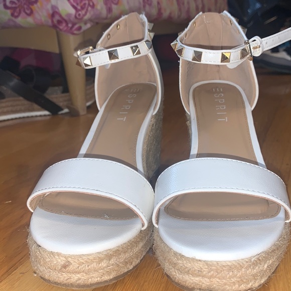 Studded wedge sandal - Picture 2 of 5